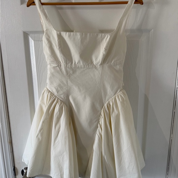 House of CB Florianne dress - Picture 3 of 10